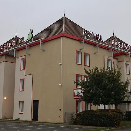 Fasthotel Montereau - Esmans Εξωτερικό φωτογραφία