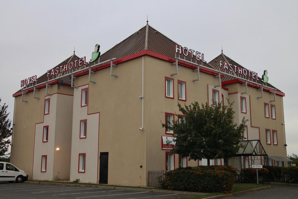 Fasthotel Montereau - Esmans Εξωτερικό φωτογραφία